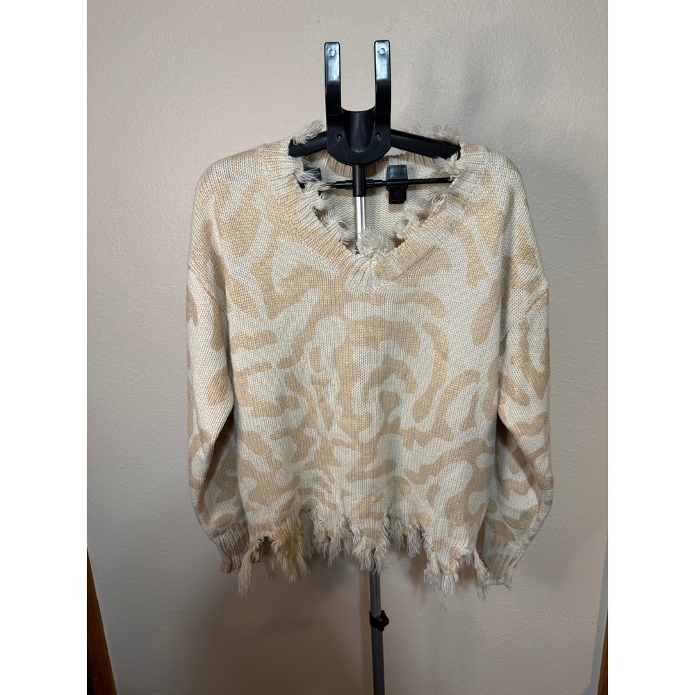 Amoli Distressed V-Neck Sweater Cream Gold Metallic Abstract Swirl AM11303 M/L